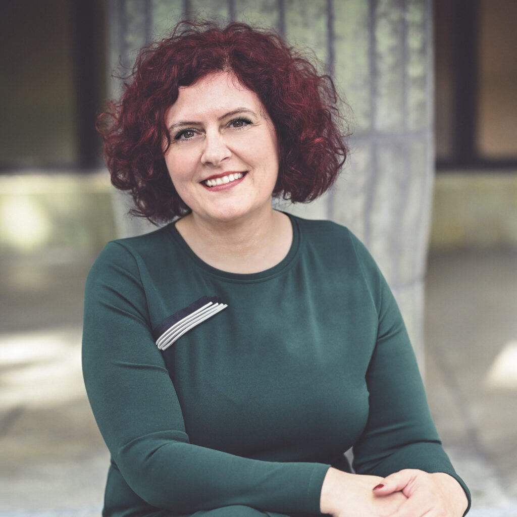 izv. prof. dr. sc. Adrijana Višnjić – Jevtić